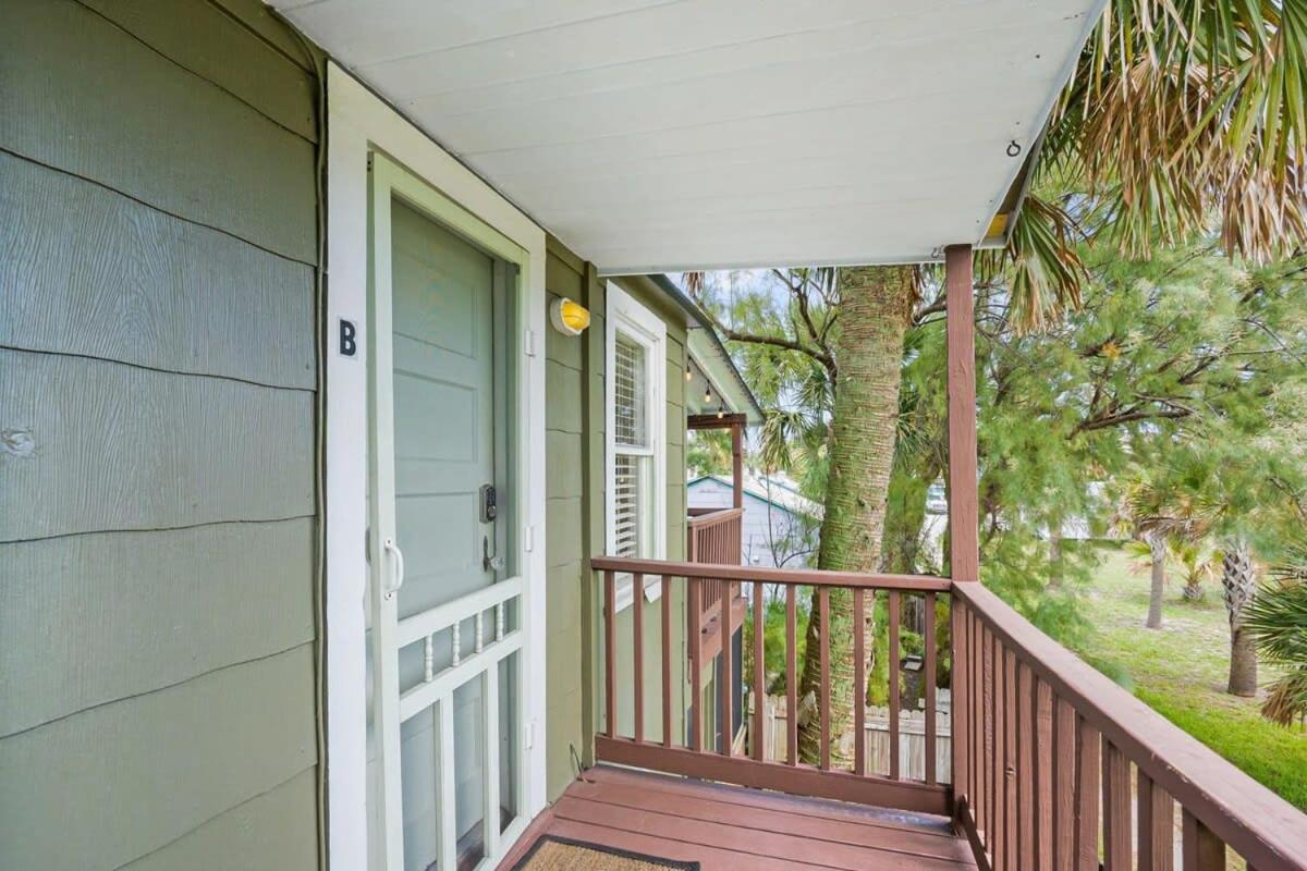 Marvelous Mermaid Bungalow, Dog-Friendly Upstairs Apt In Prime Vilano Beach Saint Augustine Eksteriør billede